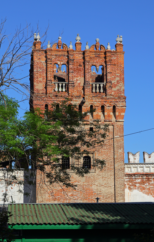 Затрапезная башня)